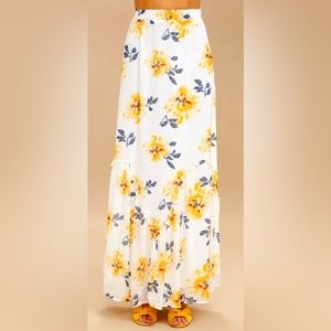 Lulus Waltz of the Flowers White
Swiss Dot Floral Print A-line Maxi Skirt